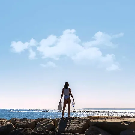 Melon Boutique Seafront Apartman