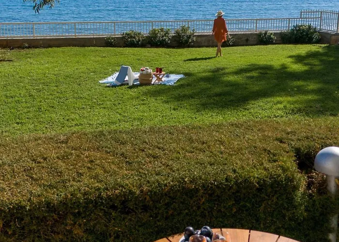 Apartmán Melon Boutique Seafront Lemesos