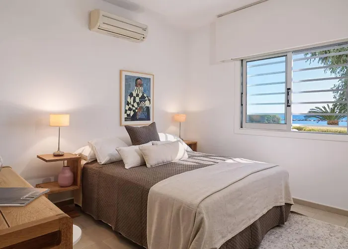 Melon Boutique Seafront * Λεμεσός